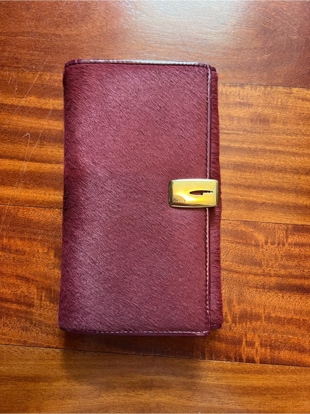 Extremely RARE Gucci Tom Ford burgundy leather wallet ❤️